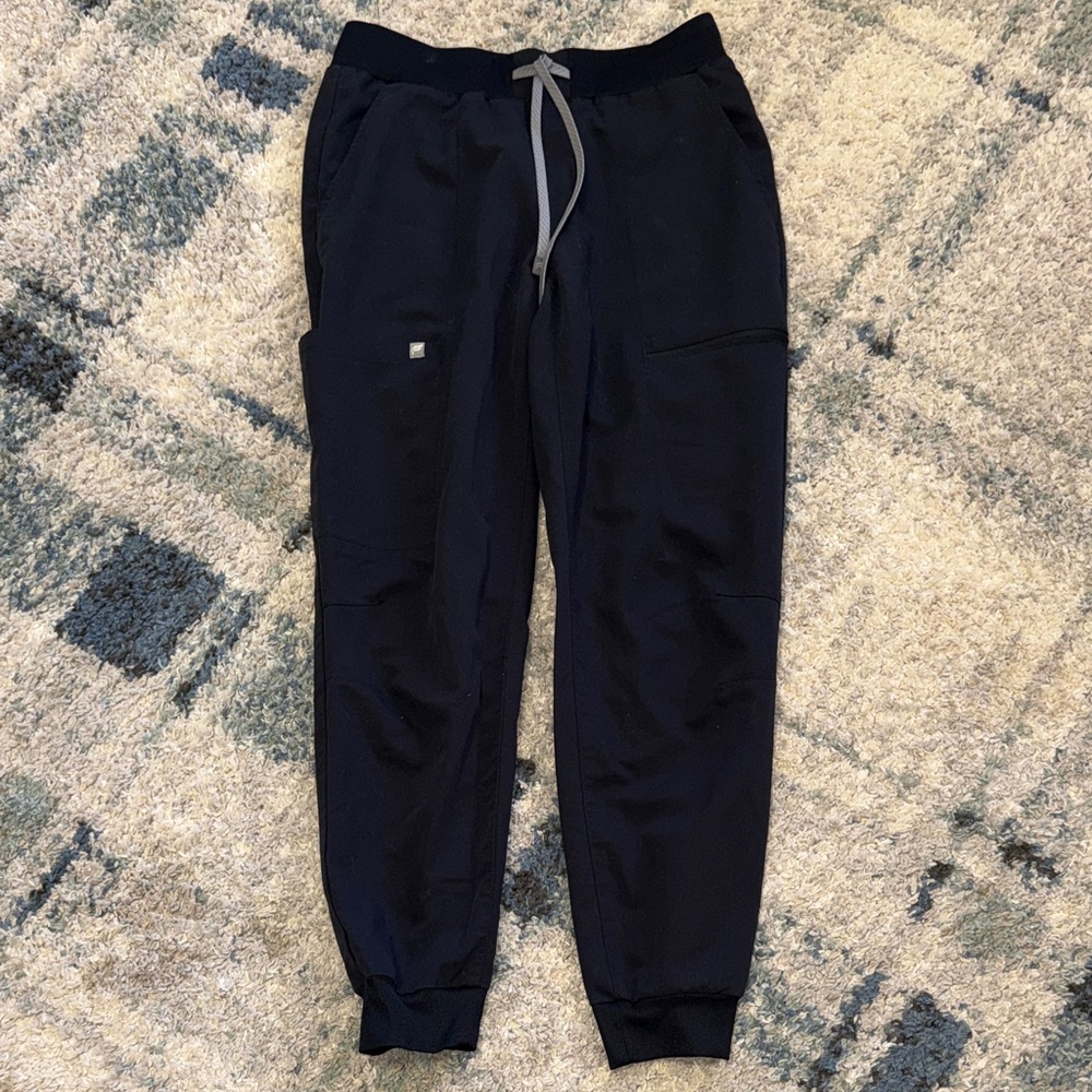 Black Fabletics Scrub Pants